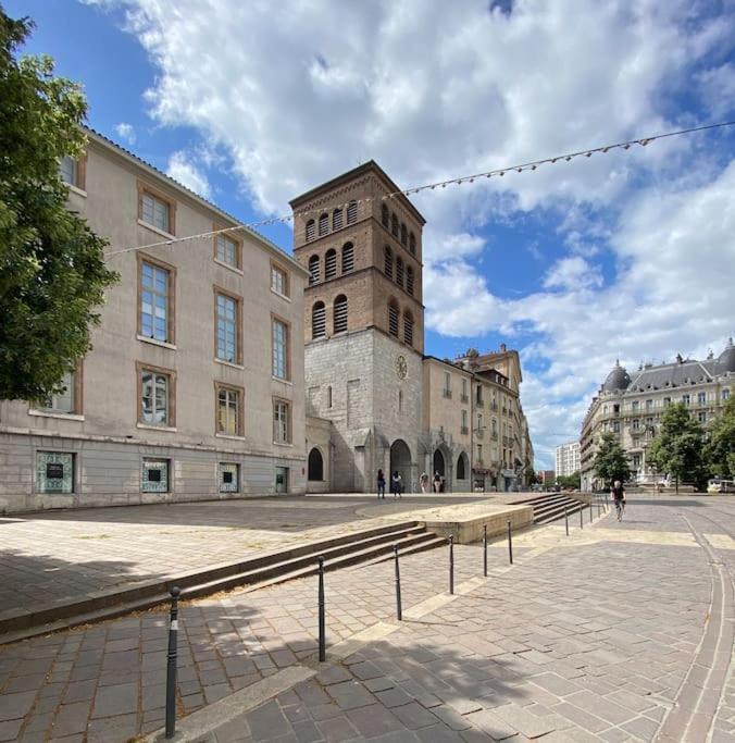 Centre-Ville Historique Гренобль Экстерьер фото